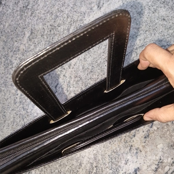 Rexin Handel Zip Bag - Image 4